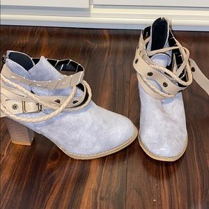 Heeled booties